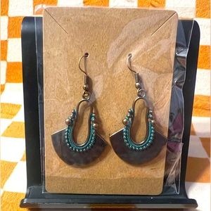 Extra Label - Offer $3 - Bundle Weighs More Than 5lbs  Read Description